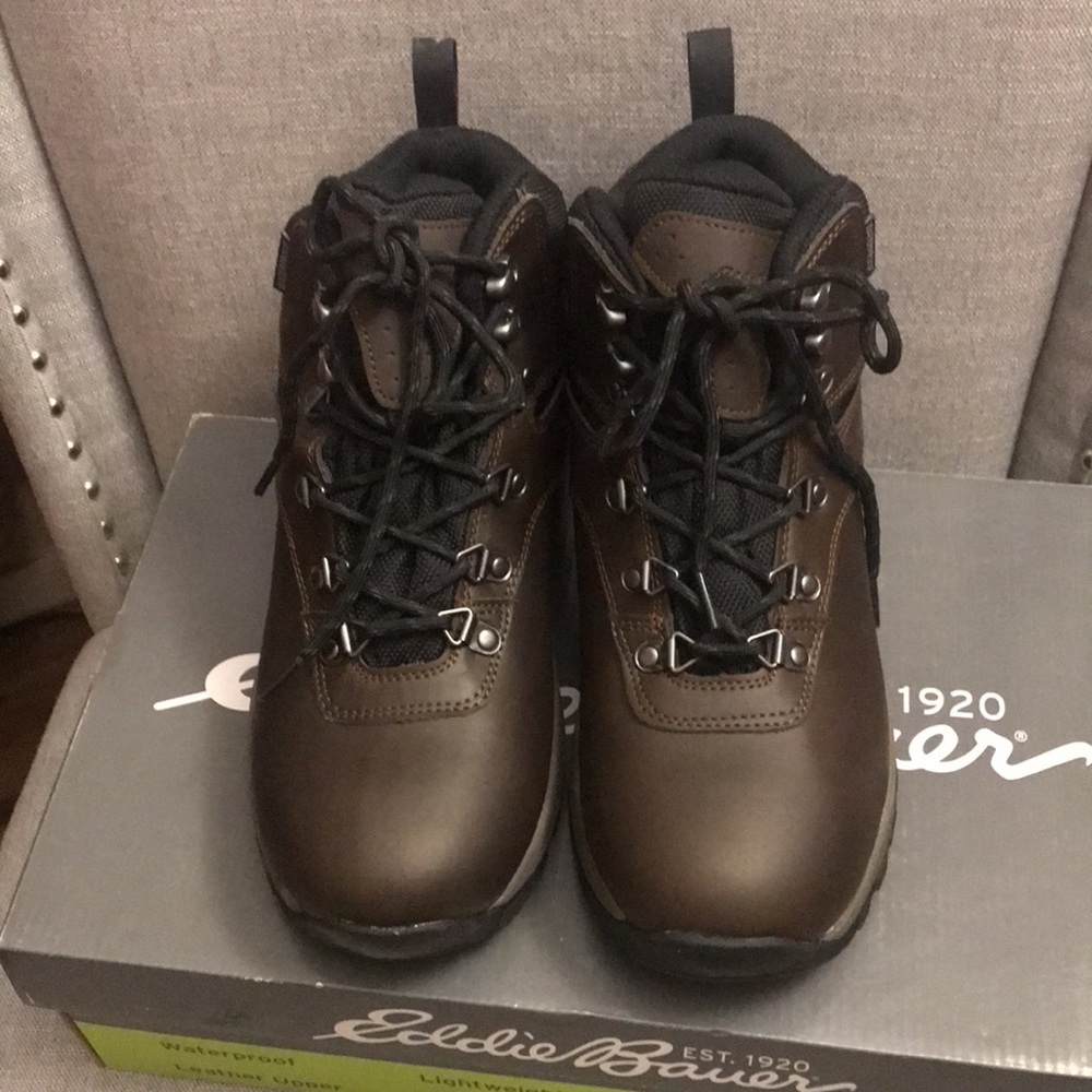 Eddie Bauer Hiking Boots ‘Everett’ - Leather, cushioned, waterproof -Brown